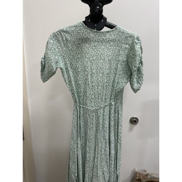 Faithfull The Brand Chiara Green Floral Wrap Midi Dress Size Small 4 - Picture 9 of 13